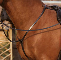 Sabre Adjustable Hunting Breastplate - eit-saddle-demo